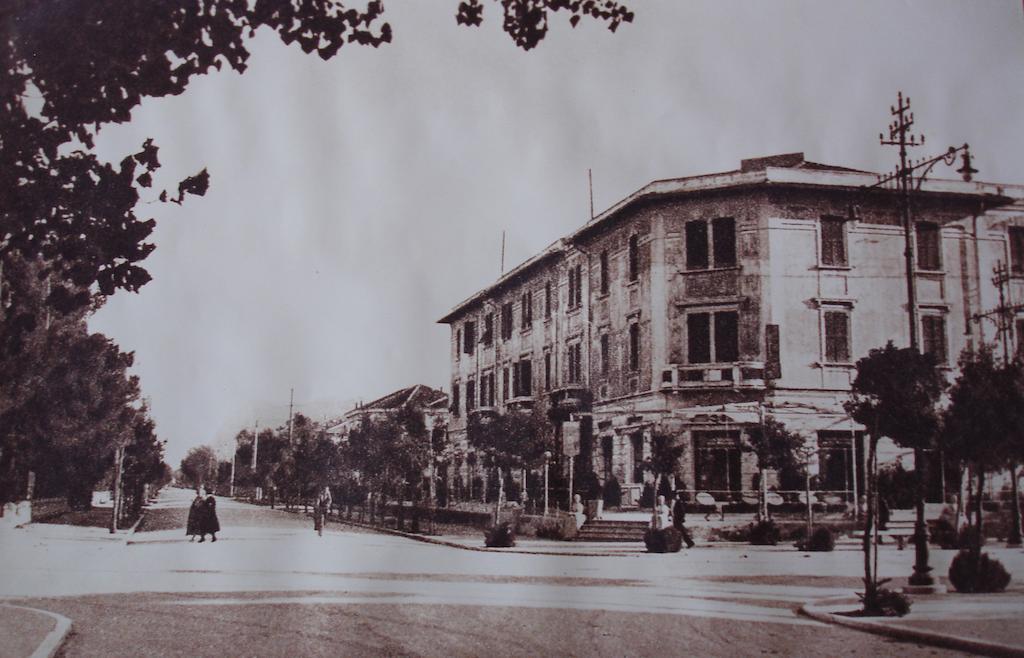 Nouvel Hotel Des Bains 페자로 외부 사진